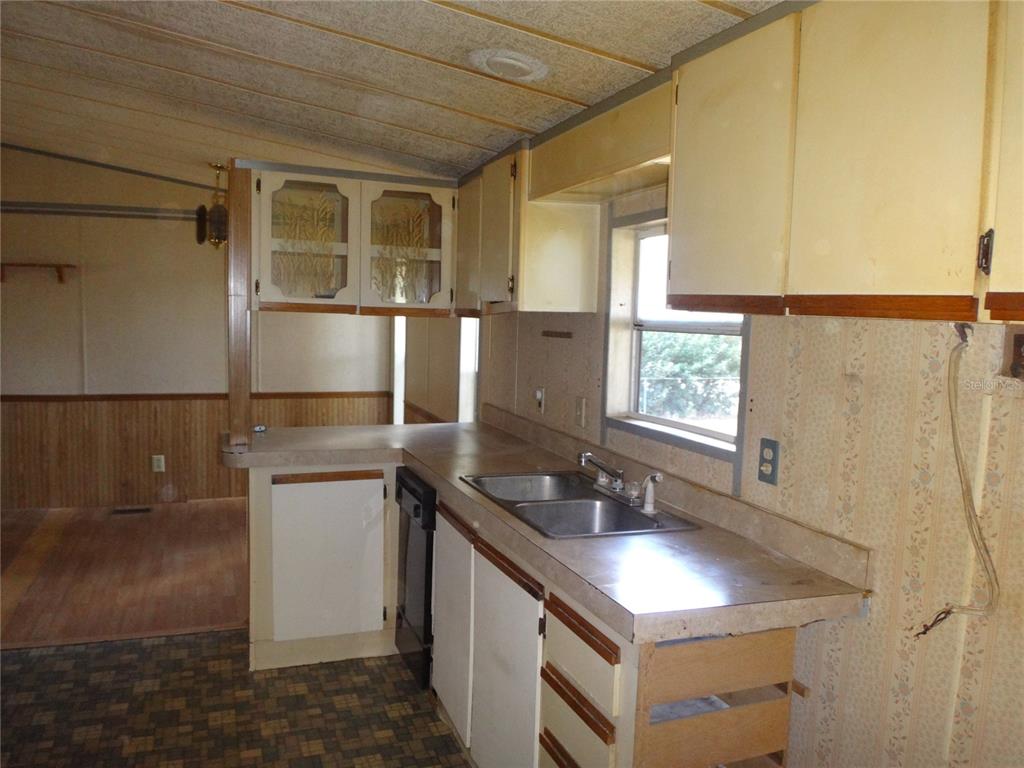 For Sale 5748 Harvey Tew Road, Plant City, FL 33565 3