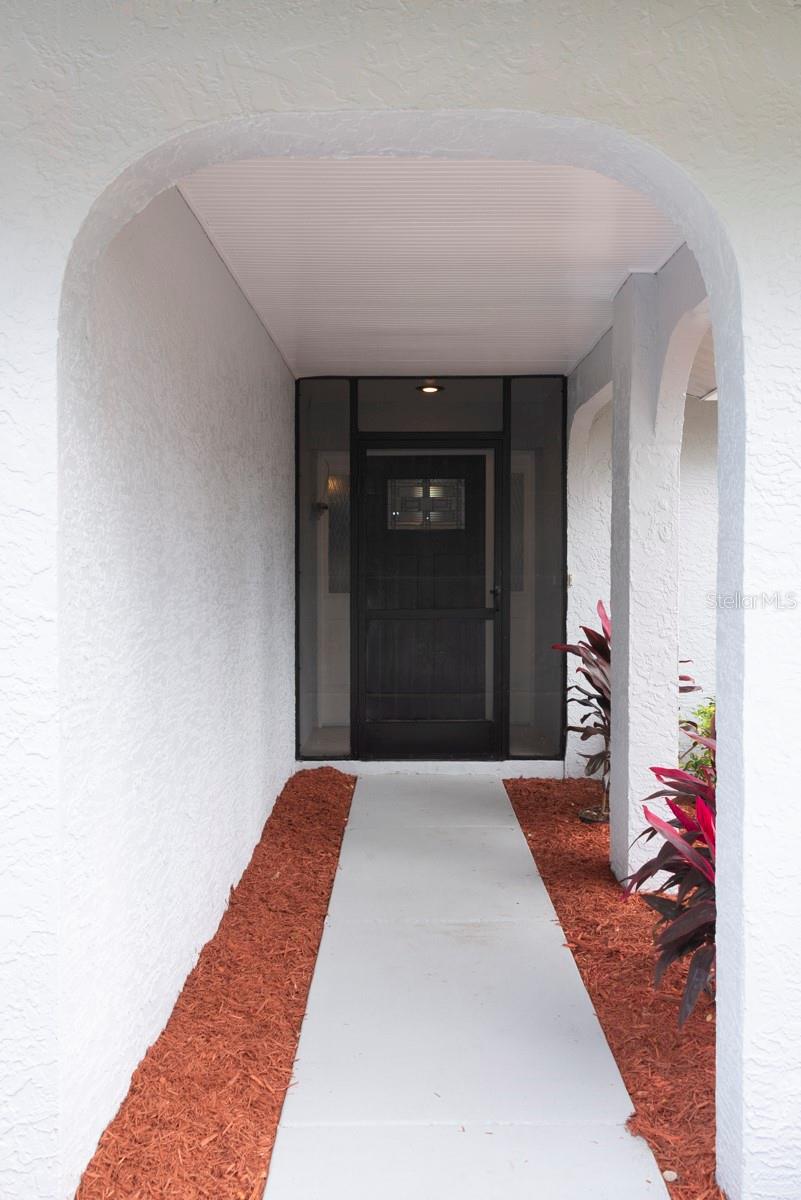 5022 Orange Grove Way, Palm Harbor, FL 34684