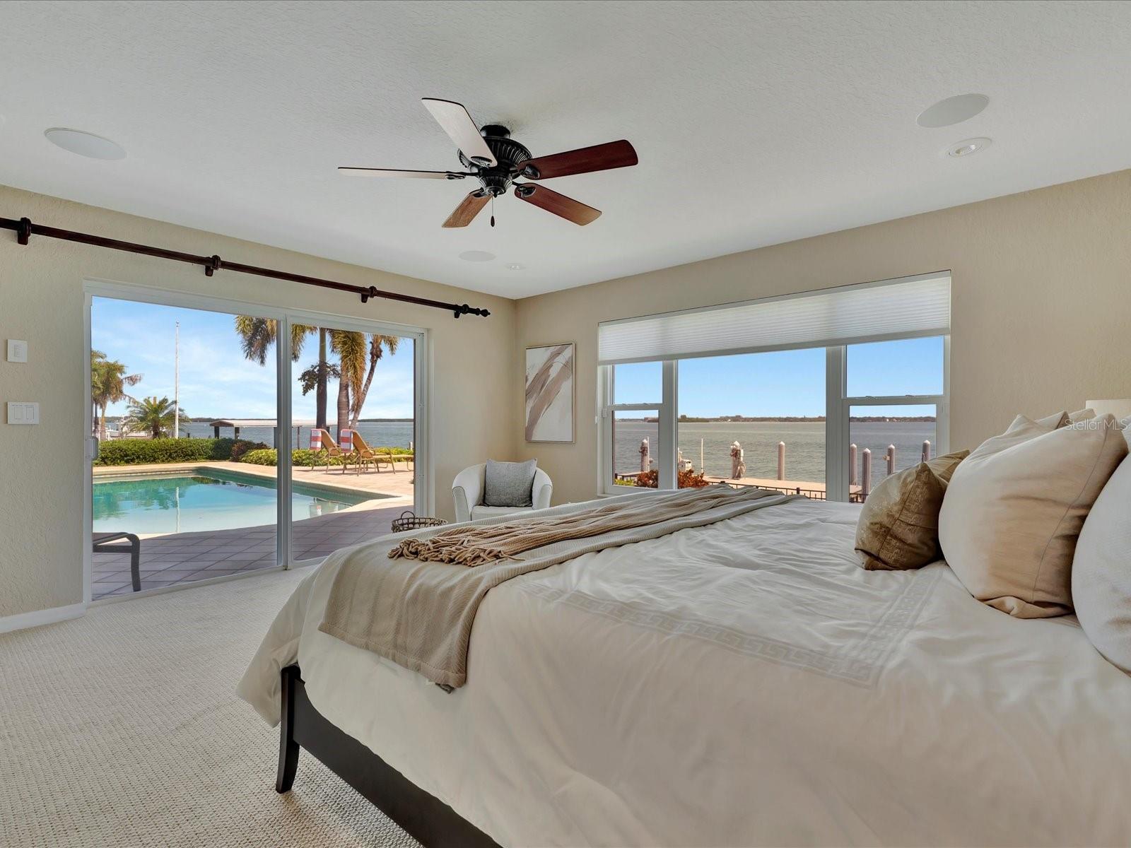 679 Harbor Island, Clearwater, FL 33767 MLS U8234180