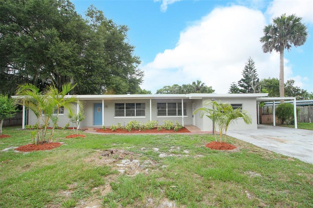 For Sale 116 E Woodland Drive Sanford Fl 32773 4 Beds 2 Full Baths 299 900