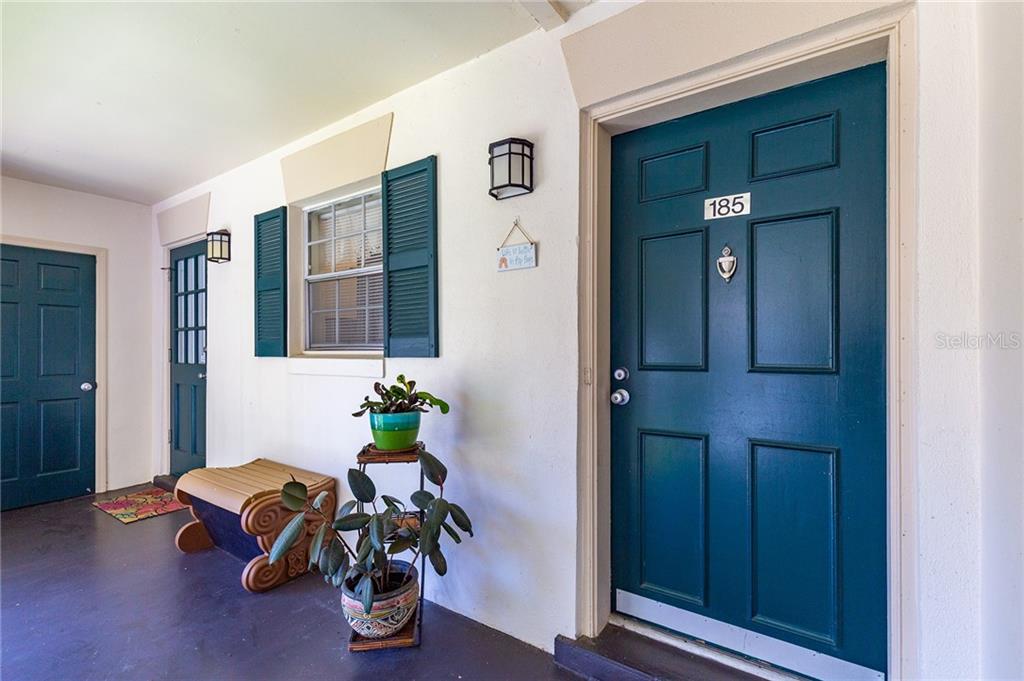 Sold Carrollwood Lane 185 Tampa Fl 3 Beds 2 Full Baths 1 000 Sold Listing