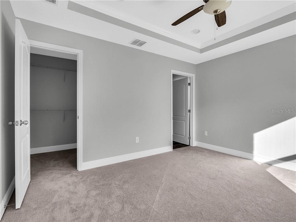 1090 E Pierce Avenue Orlando Fl 32809 Fannie Hillman