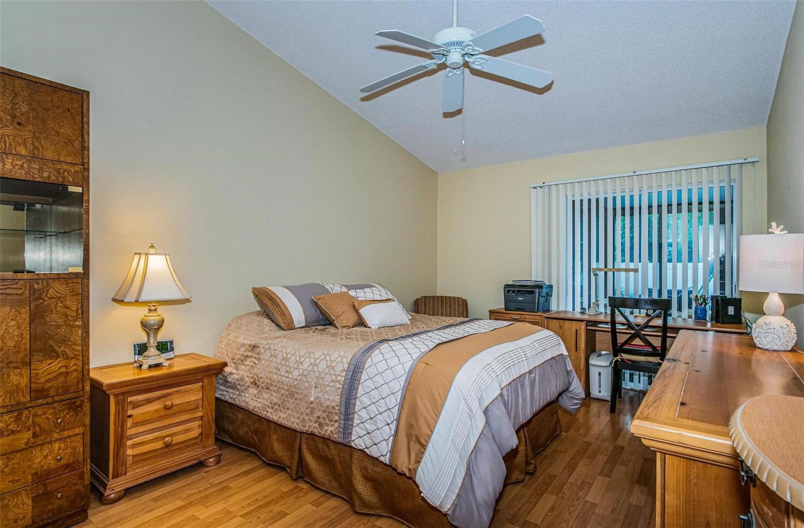 588 Daventry Square, Palm Harbor, FL 34683